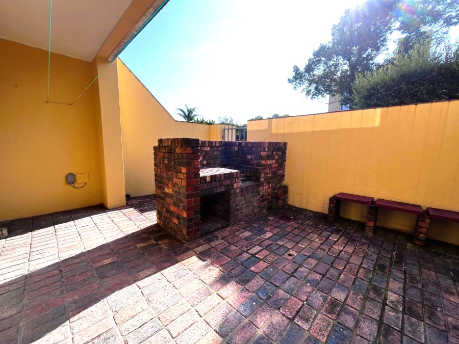 Commercial Property for Sale in Beacon Bay Eastern Cape